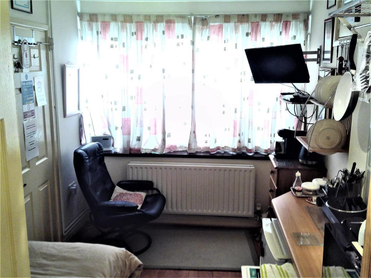 Mike & Carolyn Ball B&B Dudley Zewnętrze zdjęcie